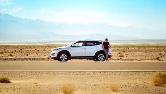 How to build a car rentail mobile application