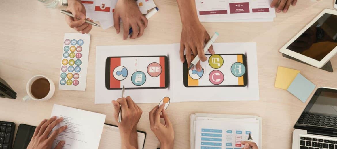 Choosing Platform for Mobile App: Differences Between iOS and Android