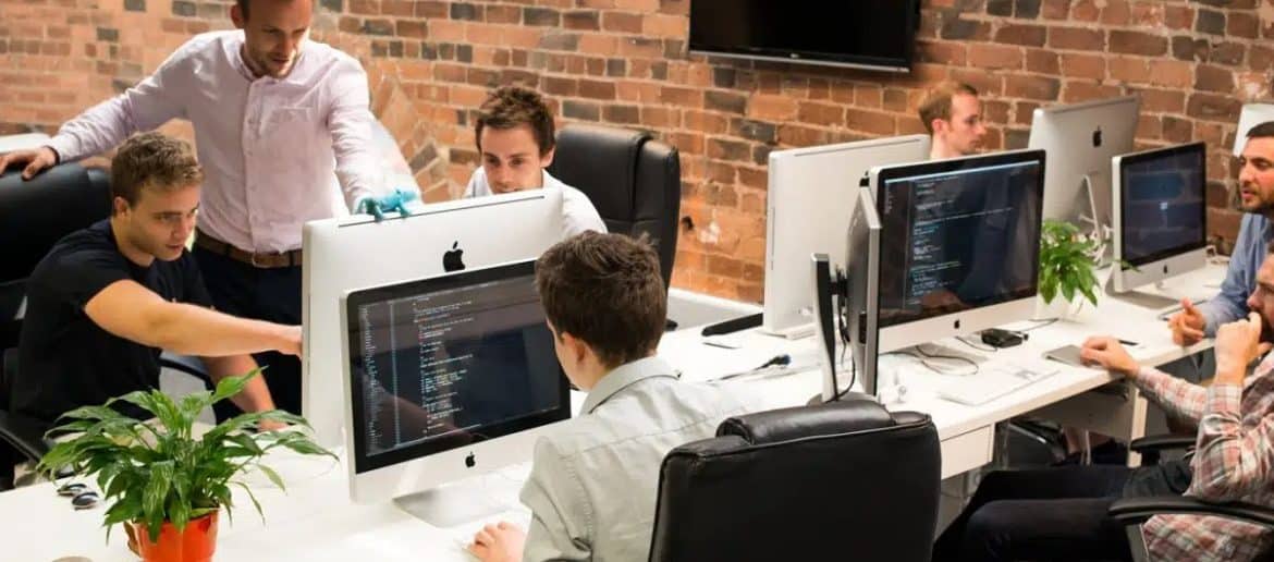 Outsourcing Software Development to Eastern Europe: Market Overview & Business Benefits